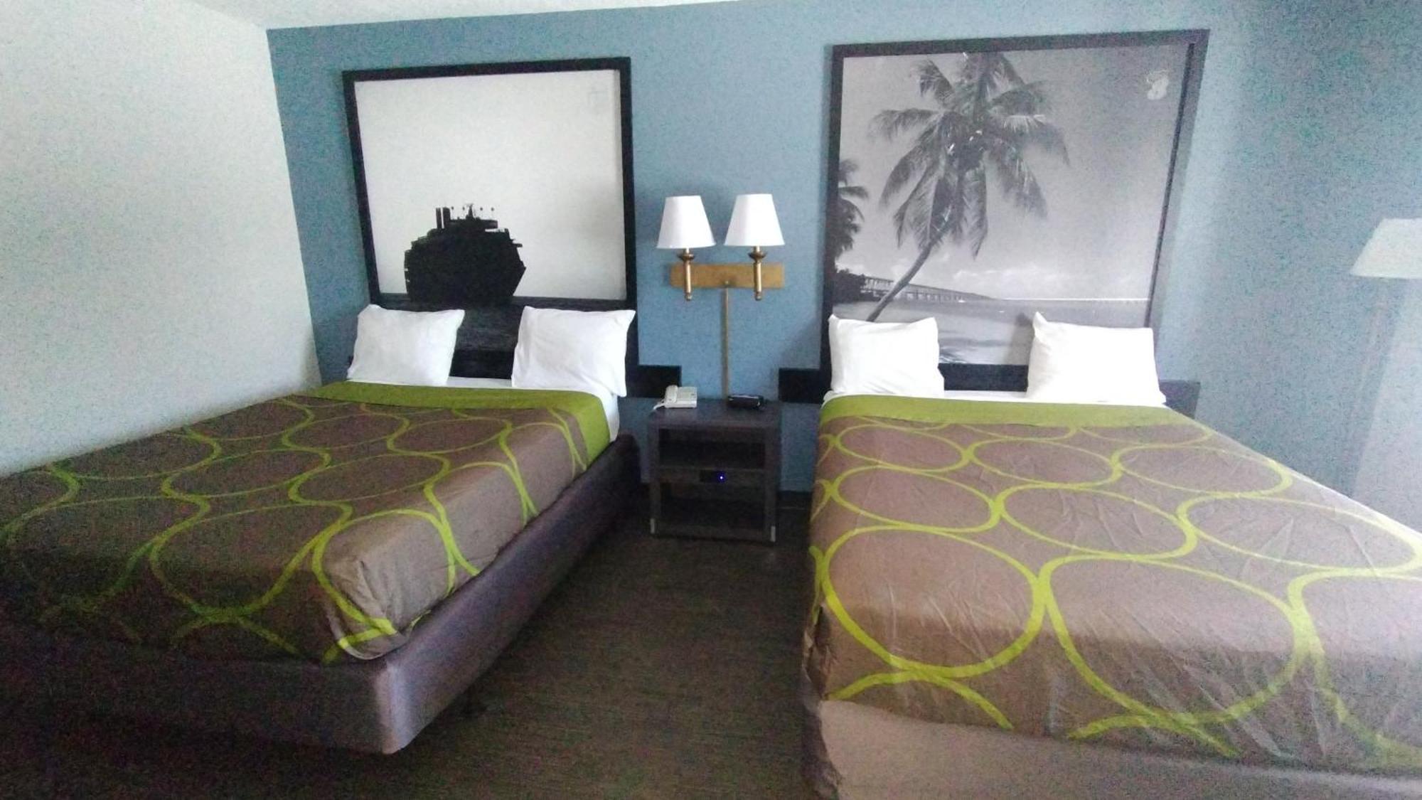 Super 8 Motel By Wyndham Near Fort Lauderdale Arpt Dania Beach Ngoại thất bức ảnh