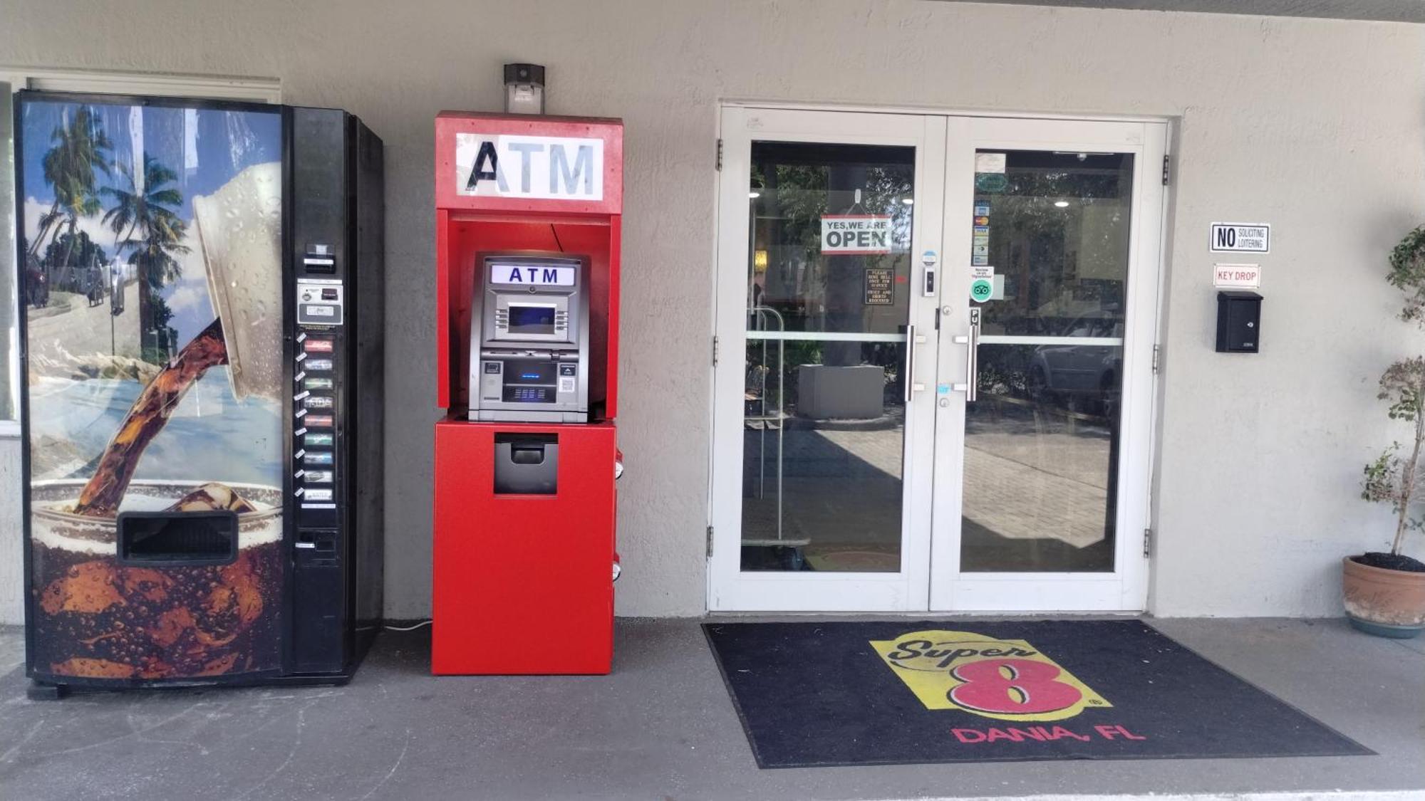 Super 8 Motel By Wyndham Near Fort Lauderdale Arpt Dania Beach Ngoại thất bức ảnh