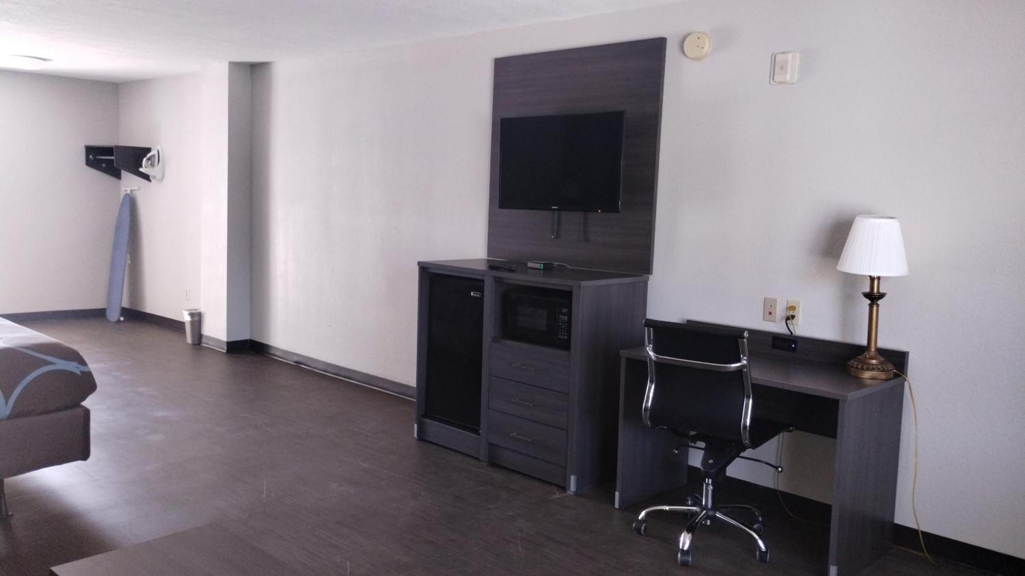 Super 8 Motel By Wyndham Near Fort Lauderdale Arpt Dania Beach Ngoại thất bức ảnh